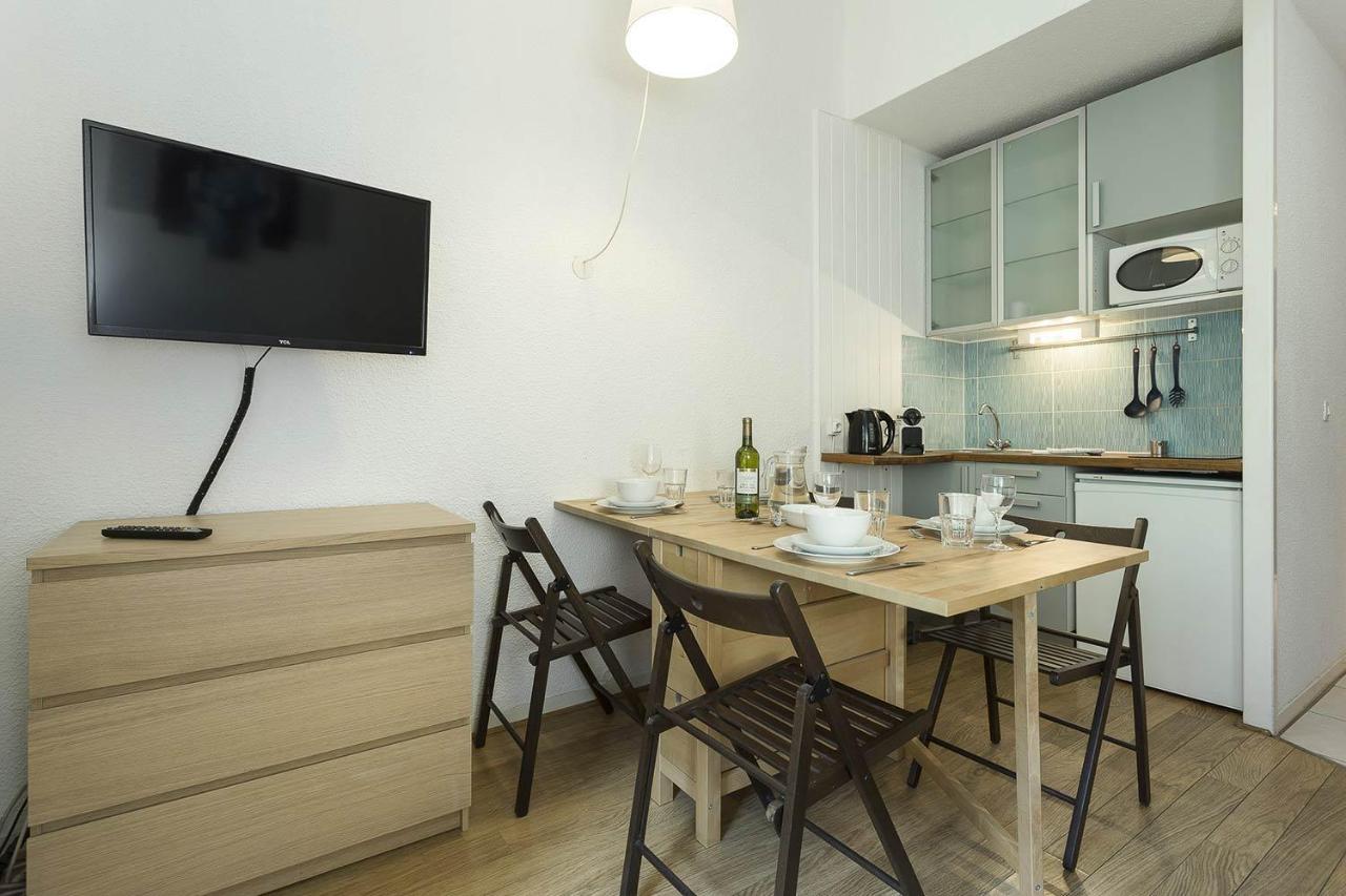 Apartment Forclaz 4B - Alpes Travel - Central Chamonix - Sleeps 4 Exteriör bild