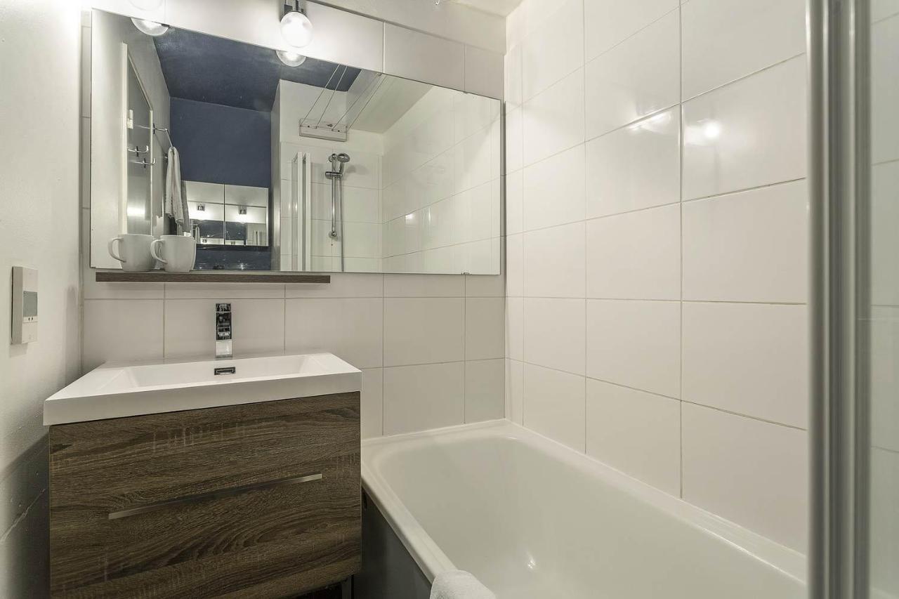 Apartment Forclaz 4B - Alpes Travel - Central Chamonix - Sleeps 4 Exteriör bild